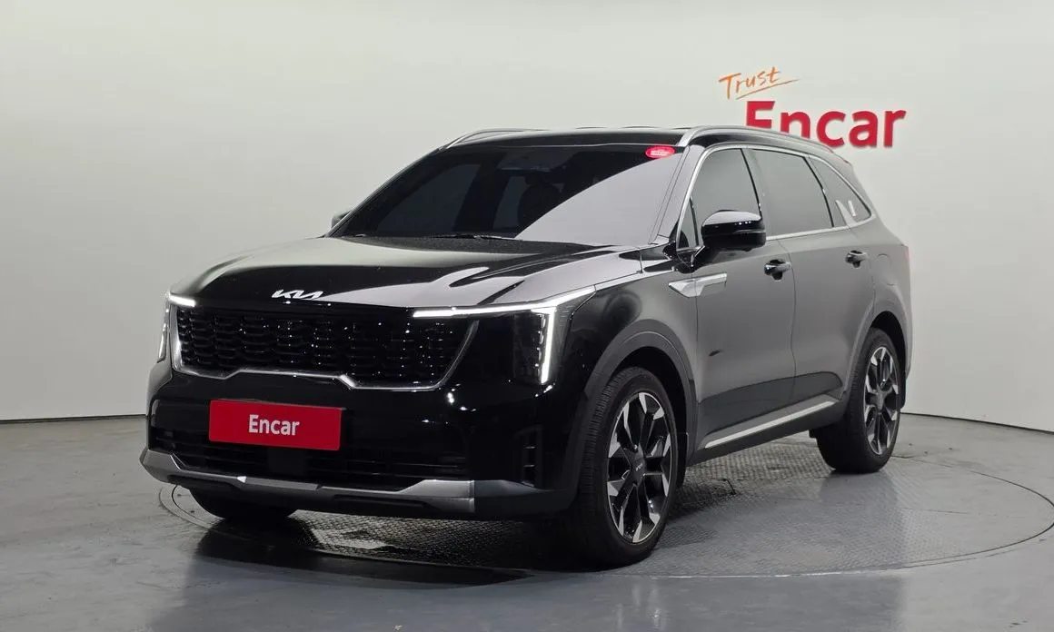 Kia Sorento — фото 1