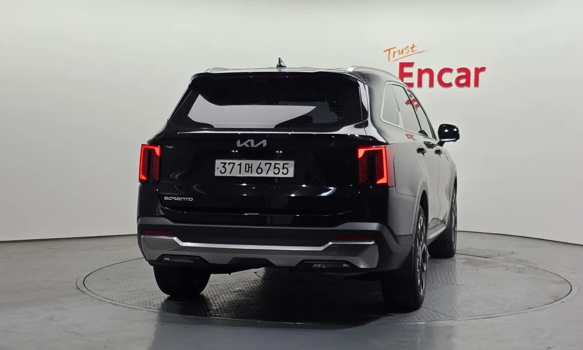 Kia Sorento — фото 3