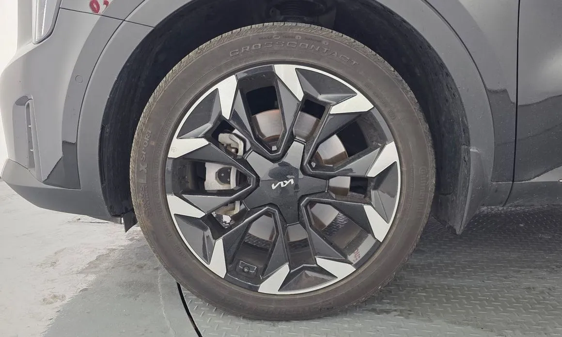 Kia Sorento — фото 4