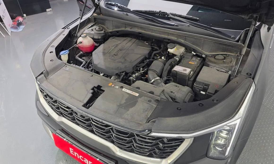 Kia Sorento — фото 5