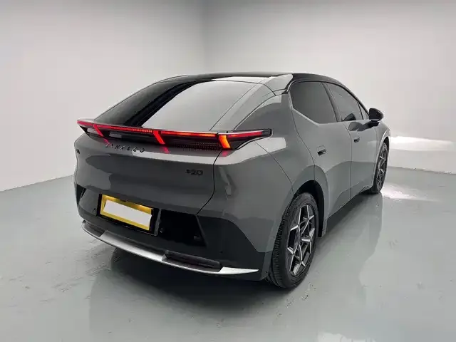 Lynk & Co Z20 2025 из CN, фото 5