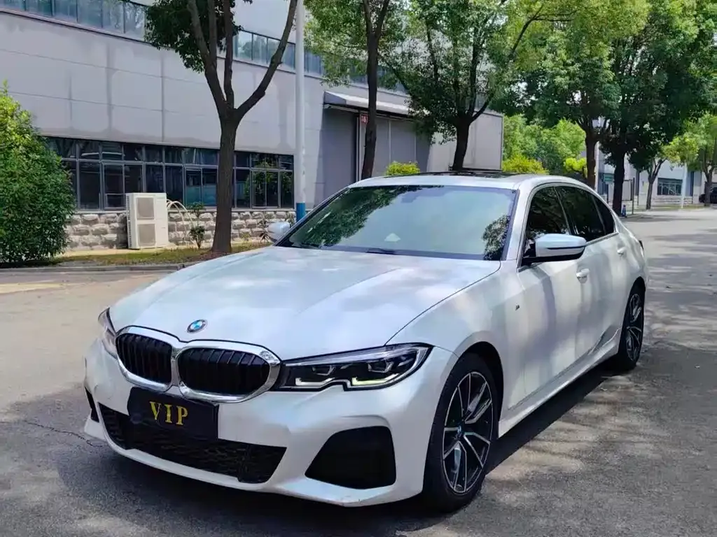BMW 3 Series — фото 1