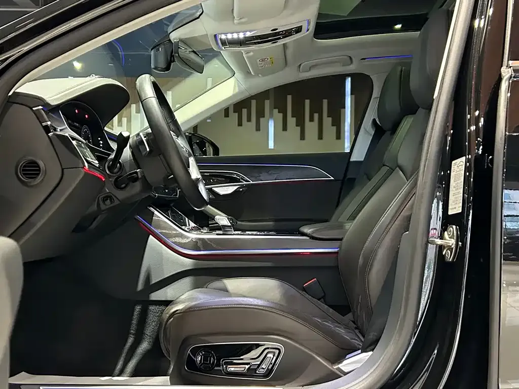 Audi A8 2021 из CN, фото 5