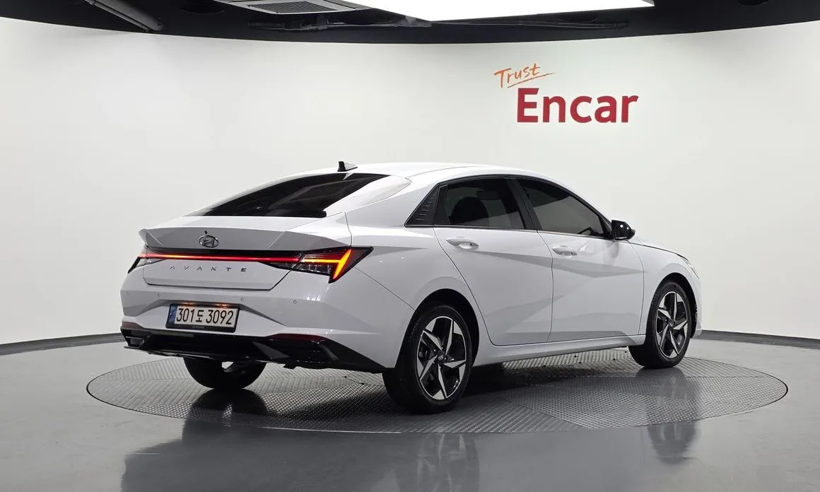 Hyundai AVANTE — фото 4