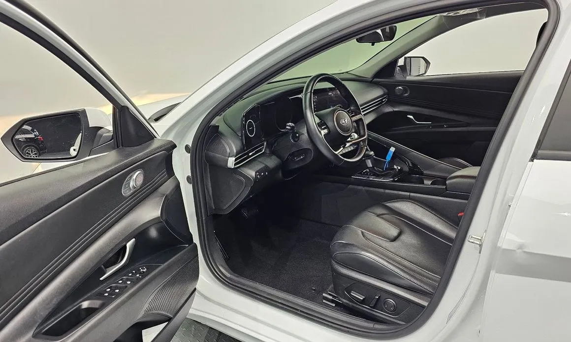 Hyundai AVANTE — фото 6