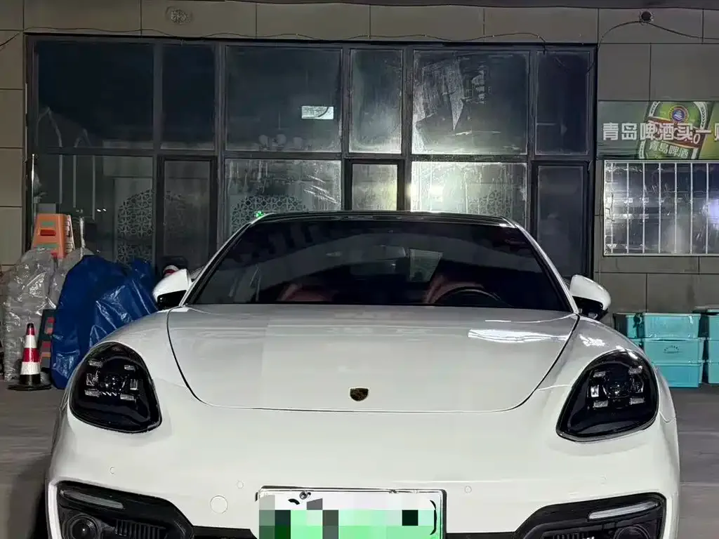 Porsche Panamera Hybrid