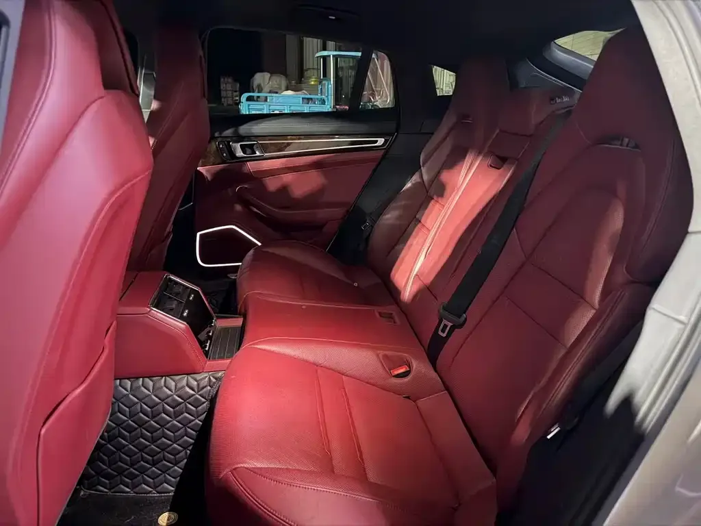 Porsche Panamera Hybrid 2022 из CN, фото 8