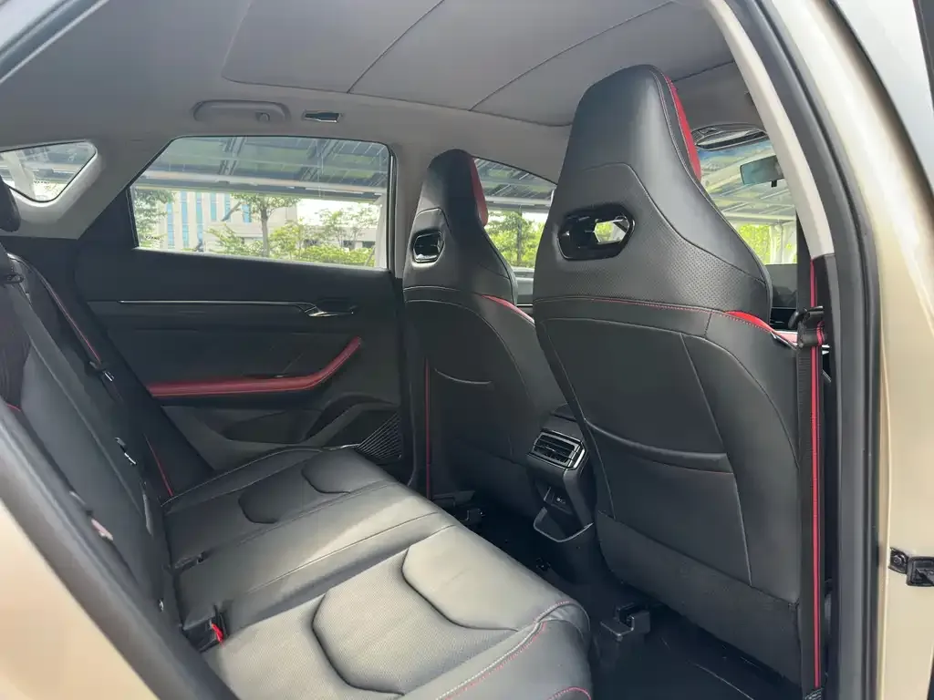 Geely Emgrand S 2022 из CN, фото 3