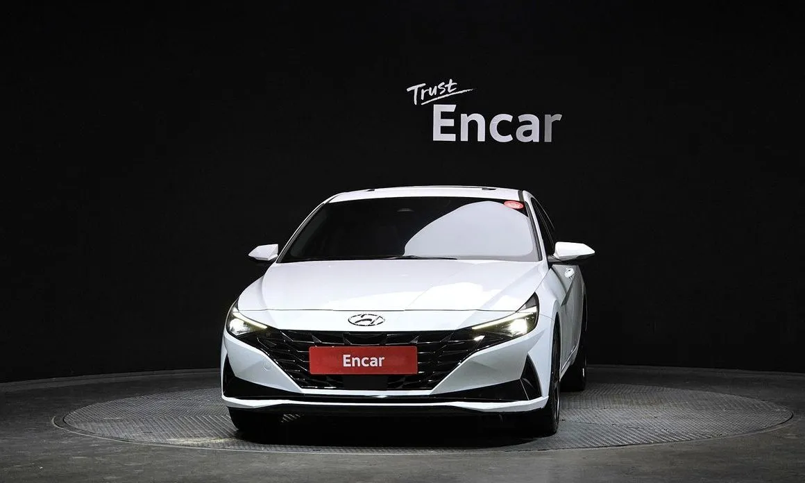 Hyundai AVANTE — фото 5