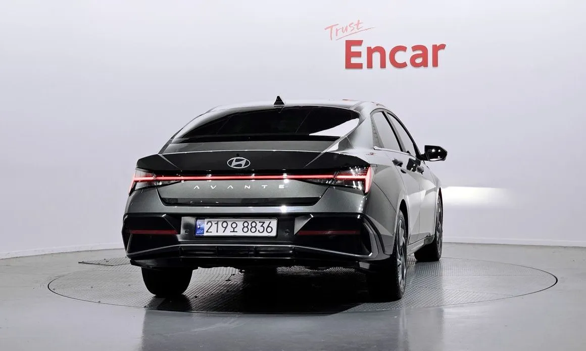 Hyundai AVANTE — фото 2