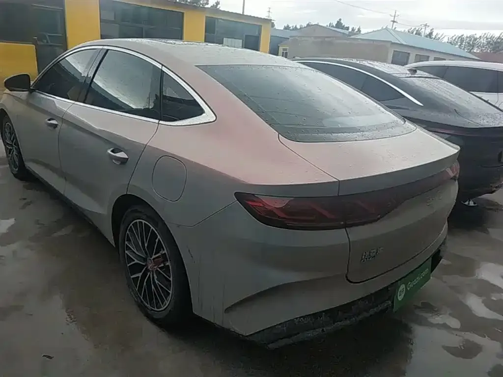 BYD Qin L — фото 2
