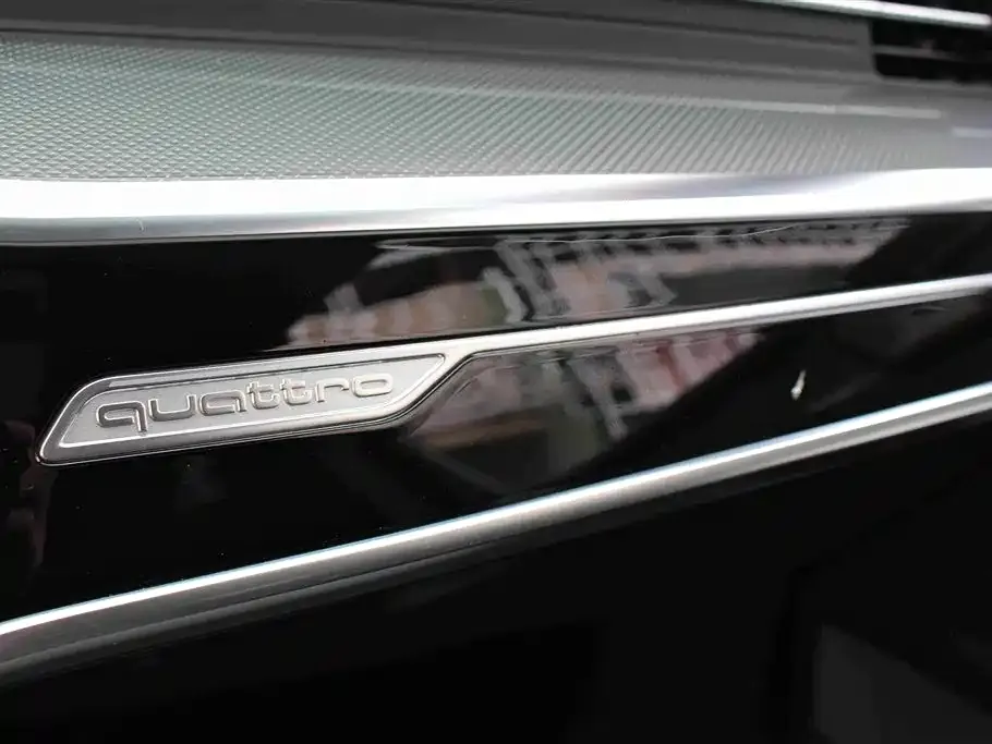Audi A6L New Energy 2021 из CN, фото 5