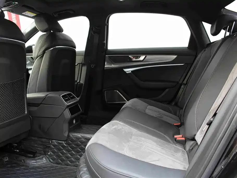 Audi A6L New Energy 2021 из CN, фото 2
