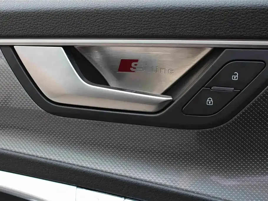 Audi A6L New Energy 2021 из CN, фото 7