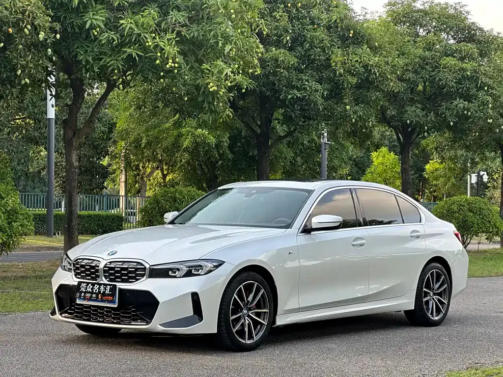 BMW 3 Series — фото 1
