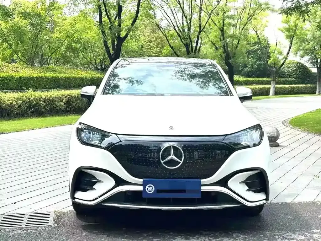 Mercedes-Benz EQE SUV 2025 из CN, фото 9