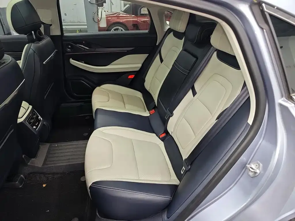 Lincoln Z 2022 из CN, фото 6