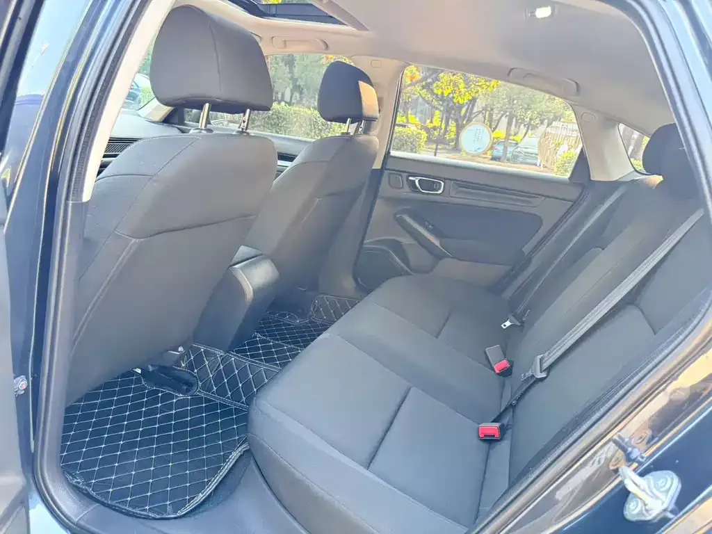 Honda Civic — фото 2