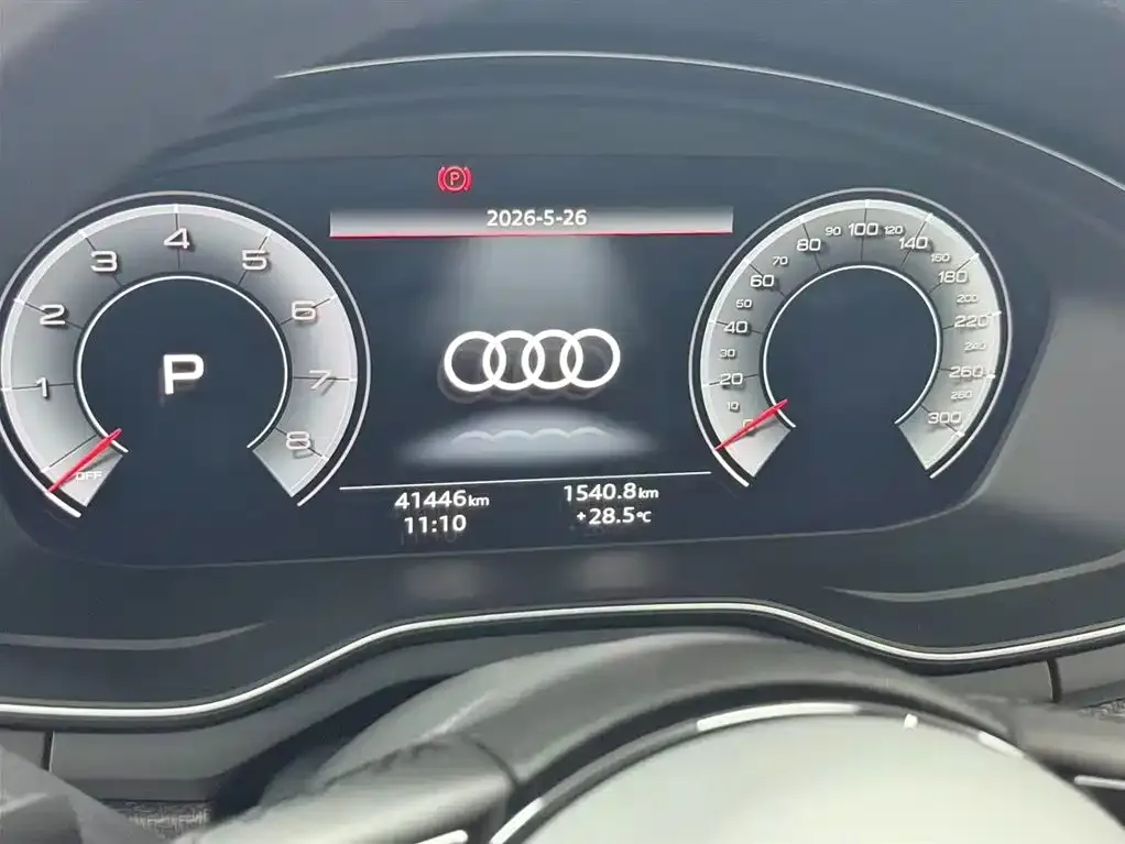 Audi A4L — фото 5