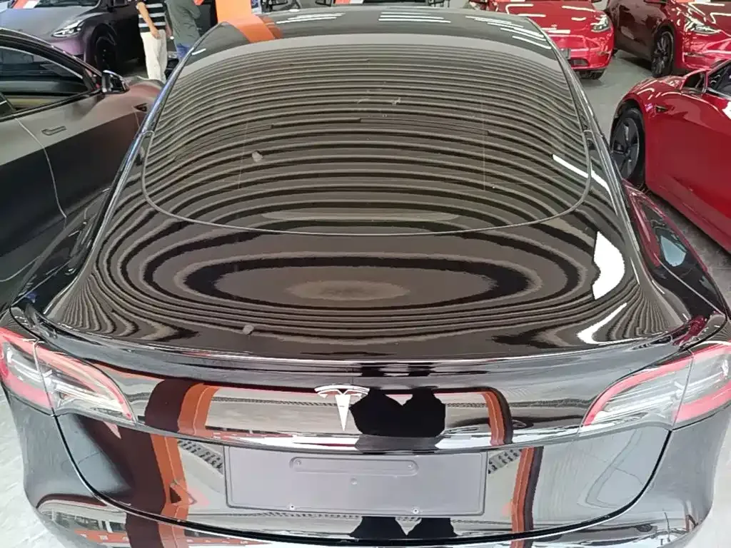 Tesla Model 3 — фото 5