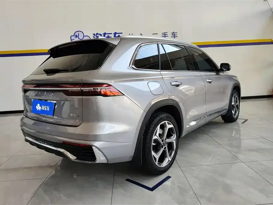 Geely Xingyue L — фото 9