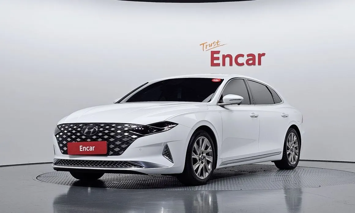 Hyundai Grandeur — фото 1