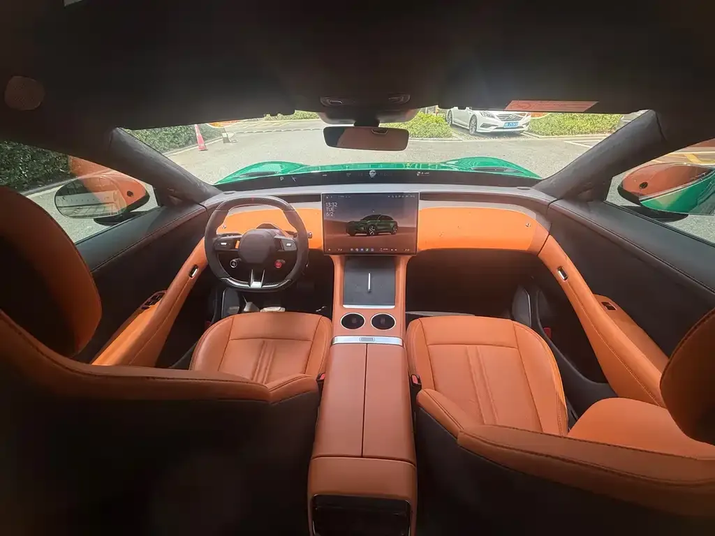 Xiaomi YU7 — фото 5