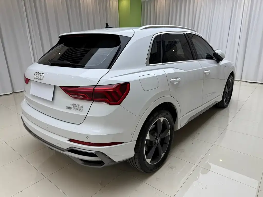 Audi Q3 — фото 2