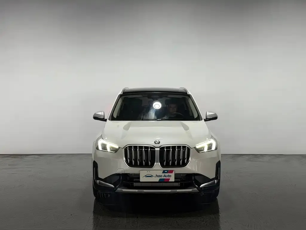 BMW X1 — фото 2
