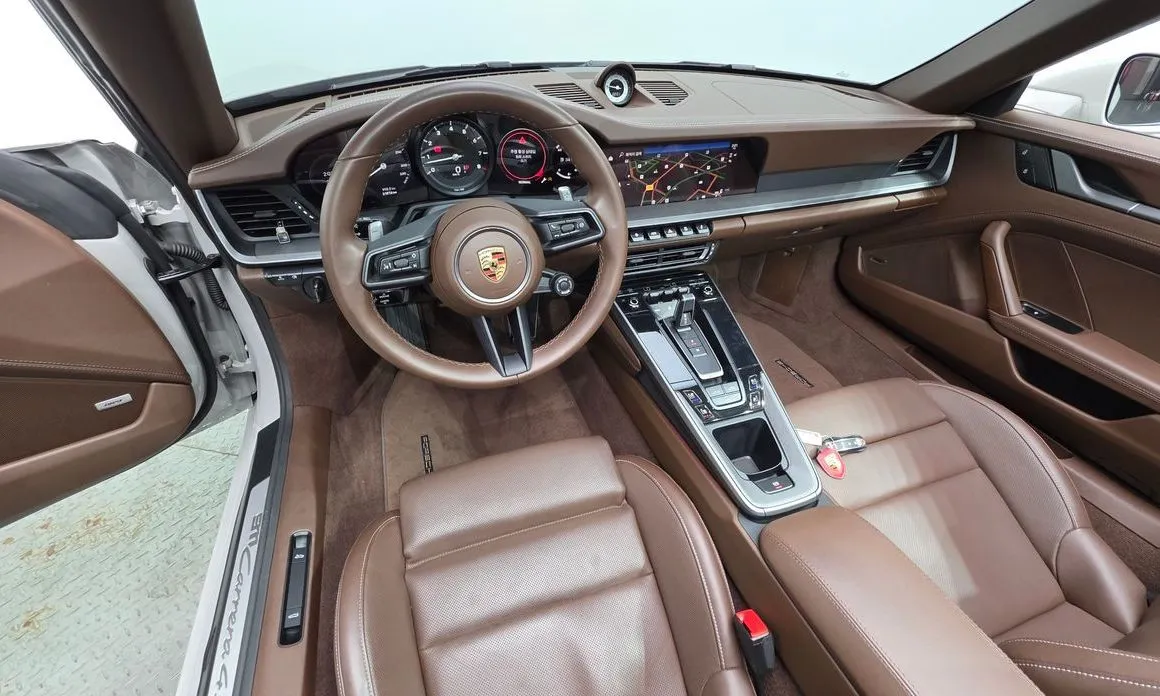 Porsche 911 2023 из KR, фото 7