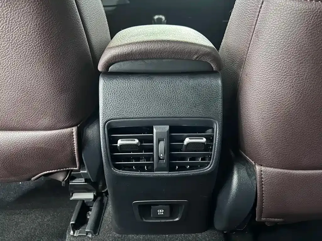 Toyota Levin — фото 10