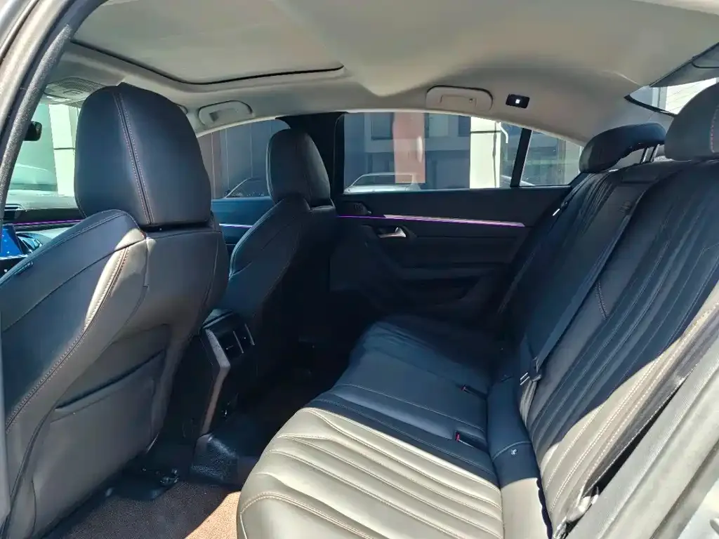 Peugeot 508 2022 из CN, фото 2