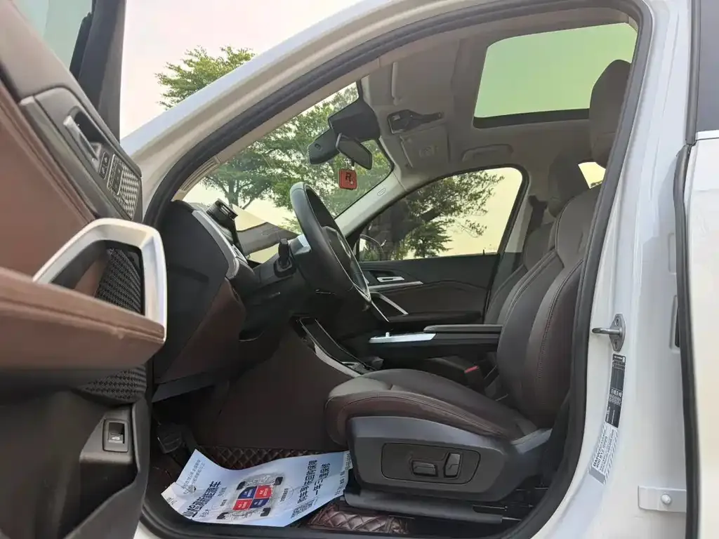 BMW X1 2023 из CN, фото 10