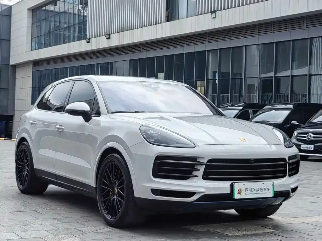 Porsche Cayenne Hybrid — фото 6