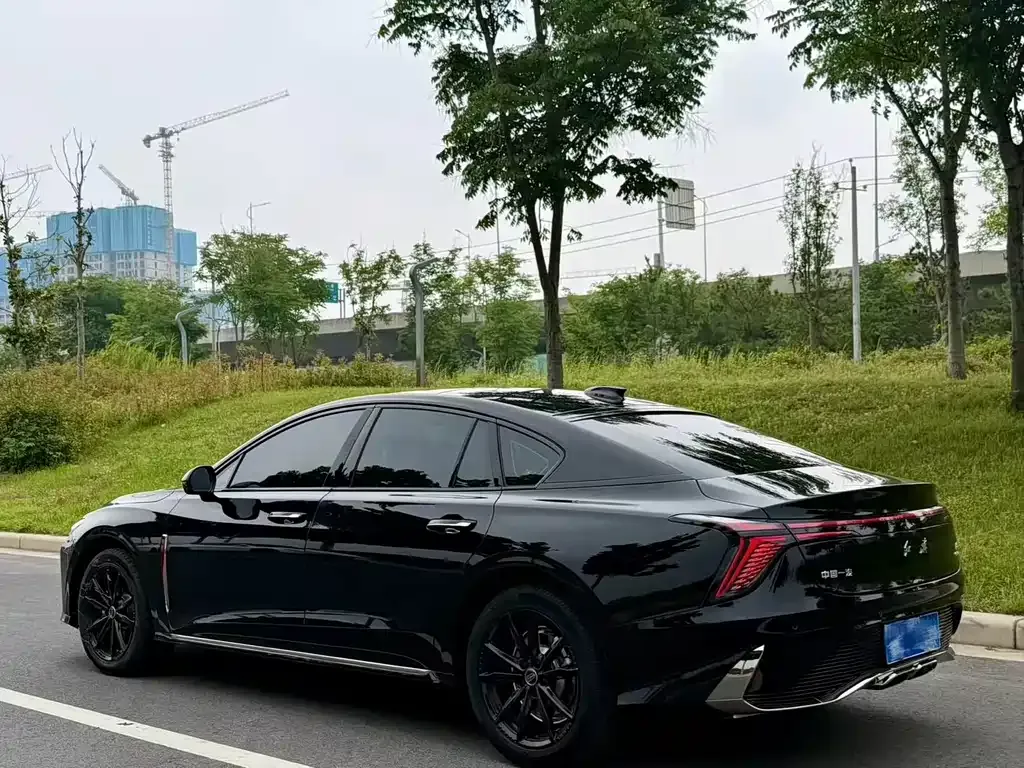 Hongqi H6 — фото 3