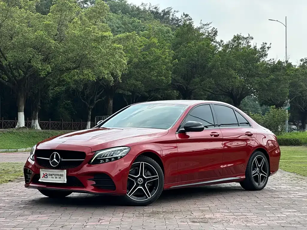 Mercedes-Benz C-Class — фото 1