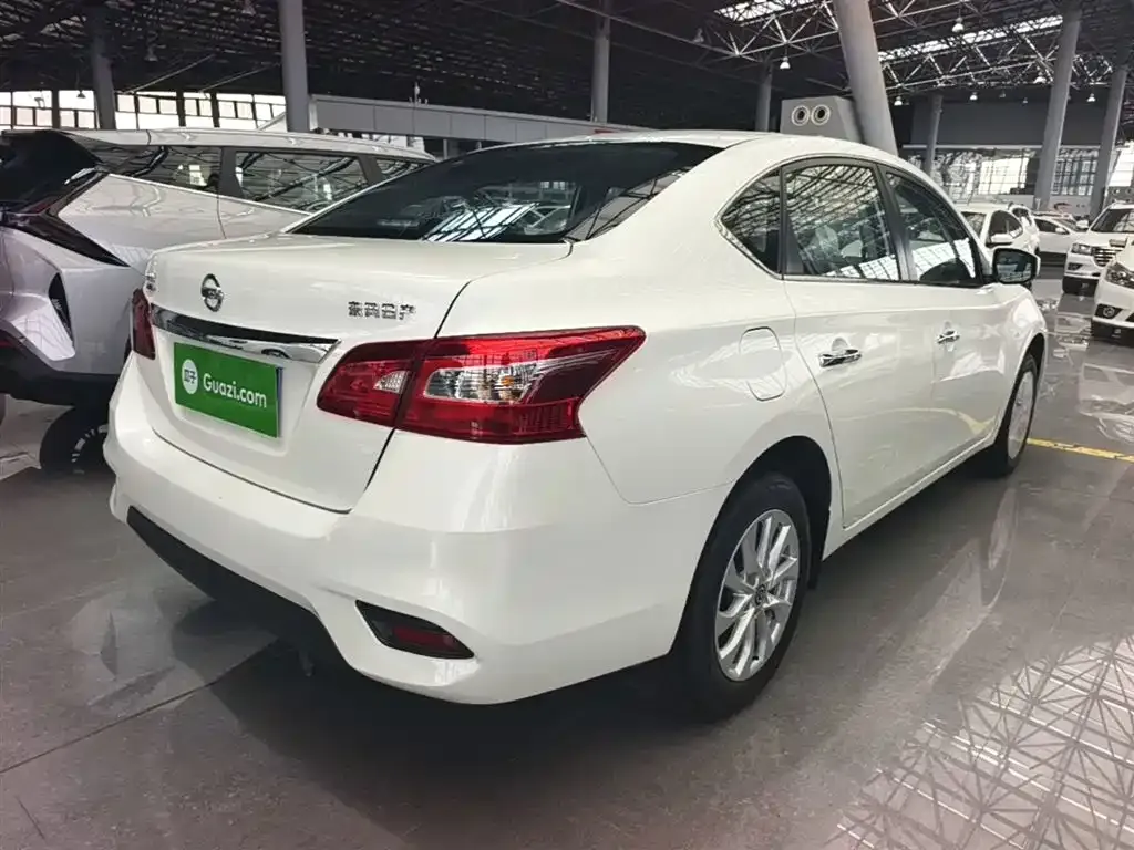 Nissan Sylphy — фото 4
