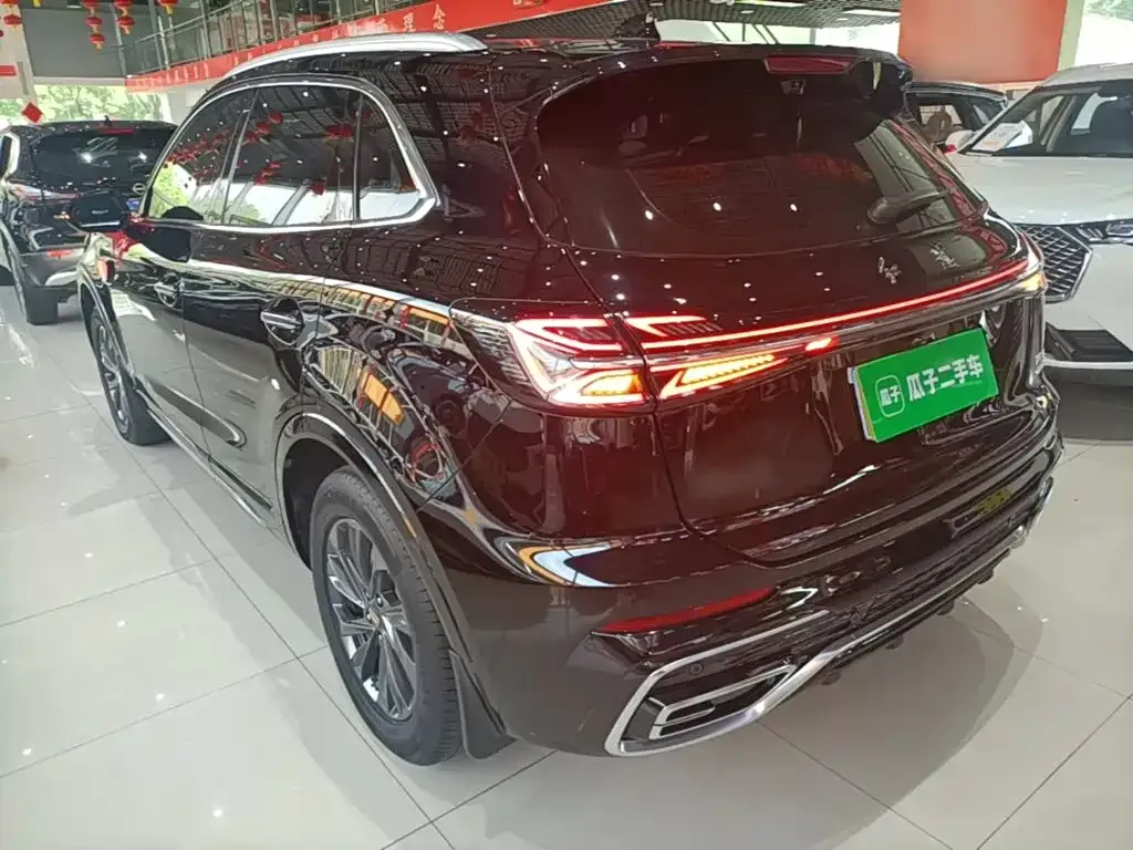 Hongqi HS5 — фото 3