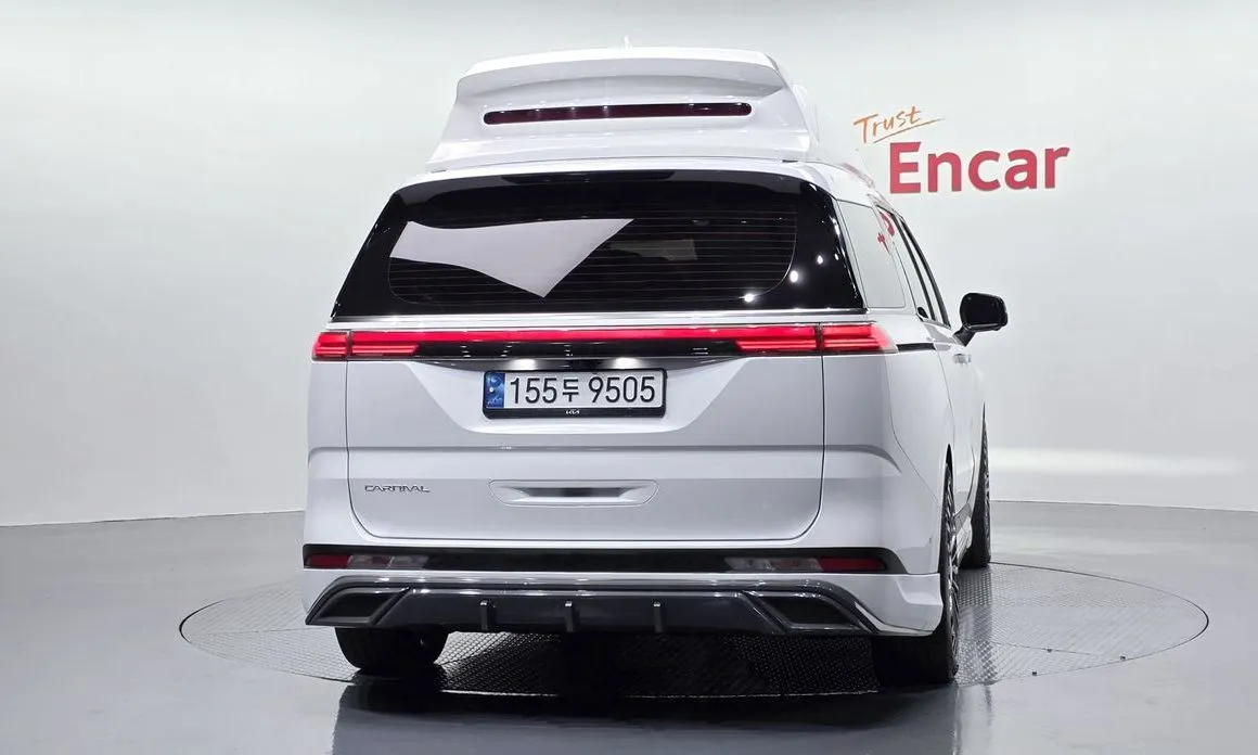 Kia Carnival — фото 10