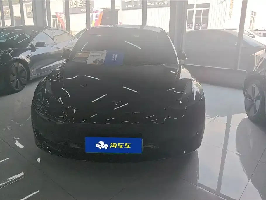 Tesla Model 3 — фото 3