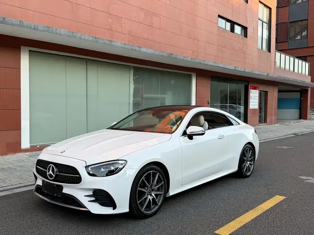 Mercedes-Benz E-Class (Import) — фото 1