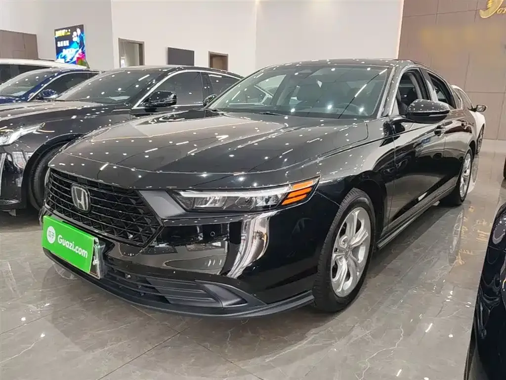 Honda Accord — фото 6