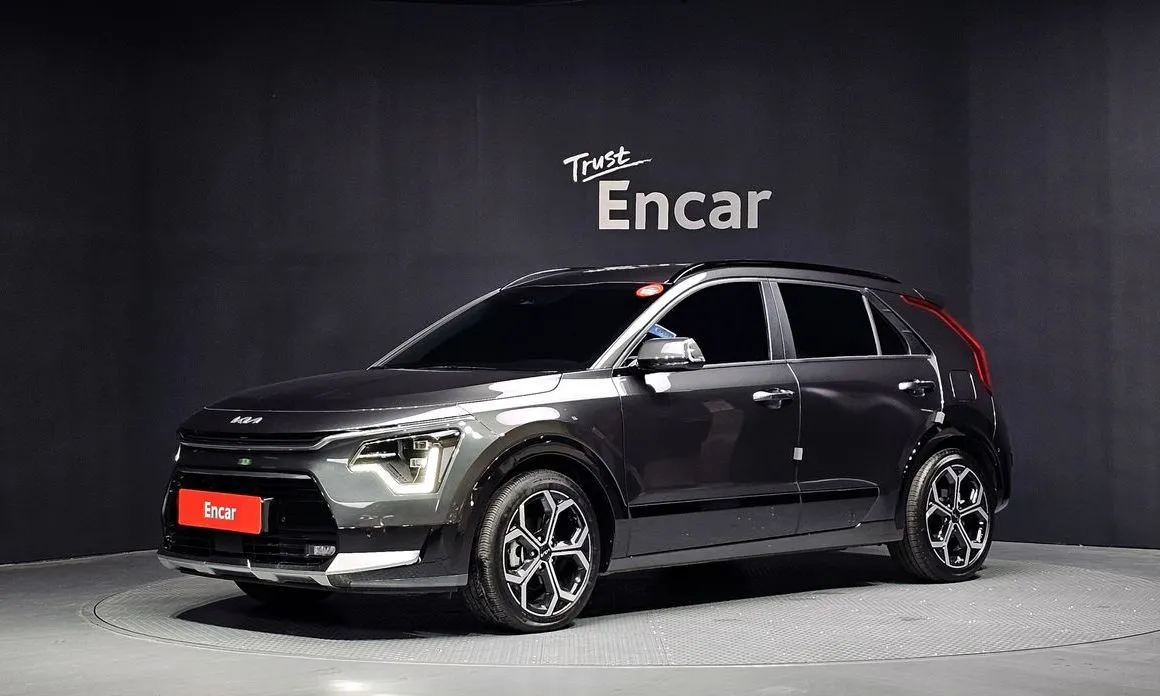 Kia Niro — фото 1