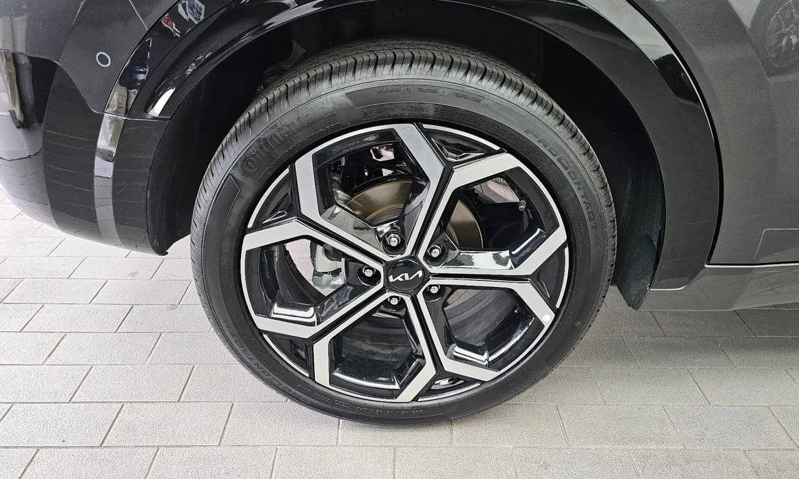 Kia Niro — фото 10