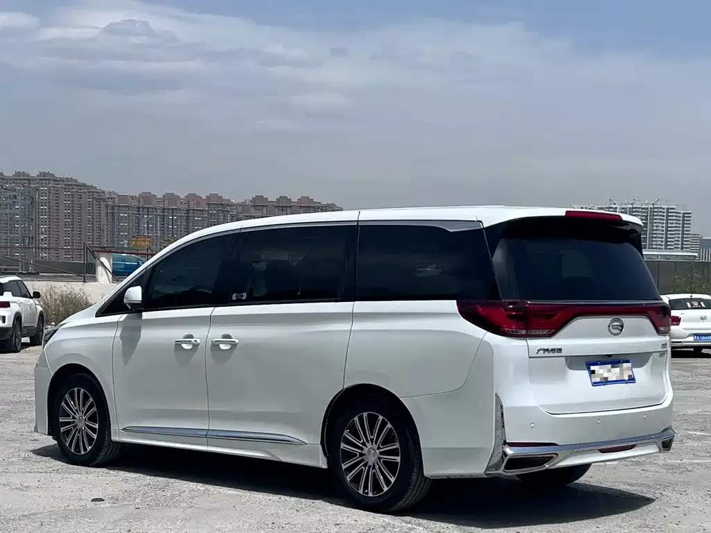 GAC Motor Trumpchi M8 — фото 3