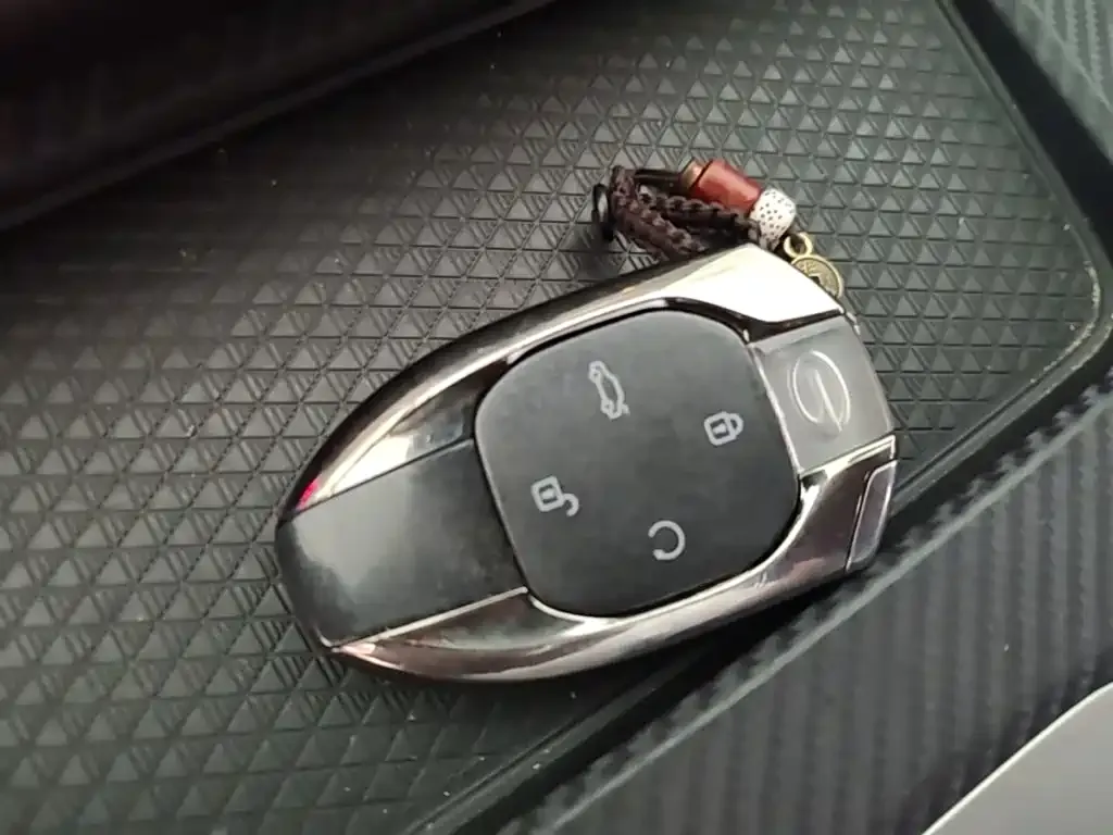 GAC Motor Shadow Leopard — фото 2
