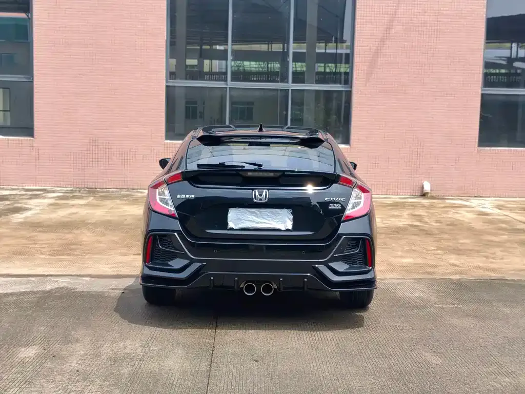 Honda Civic — фото 8