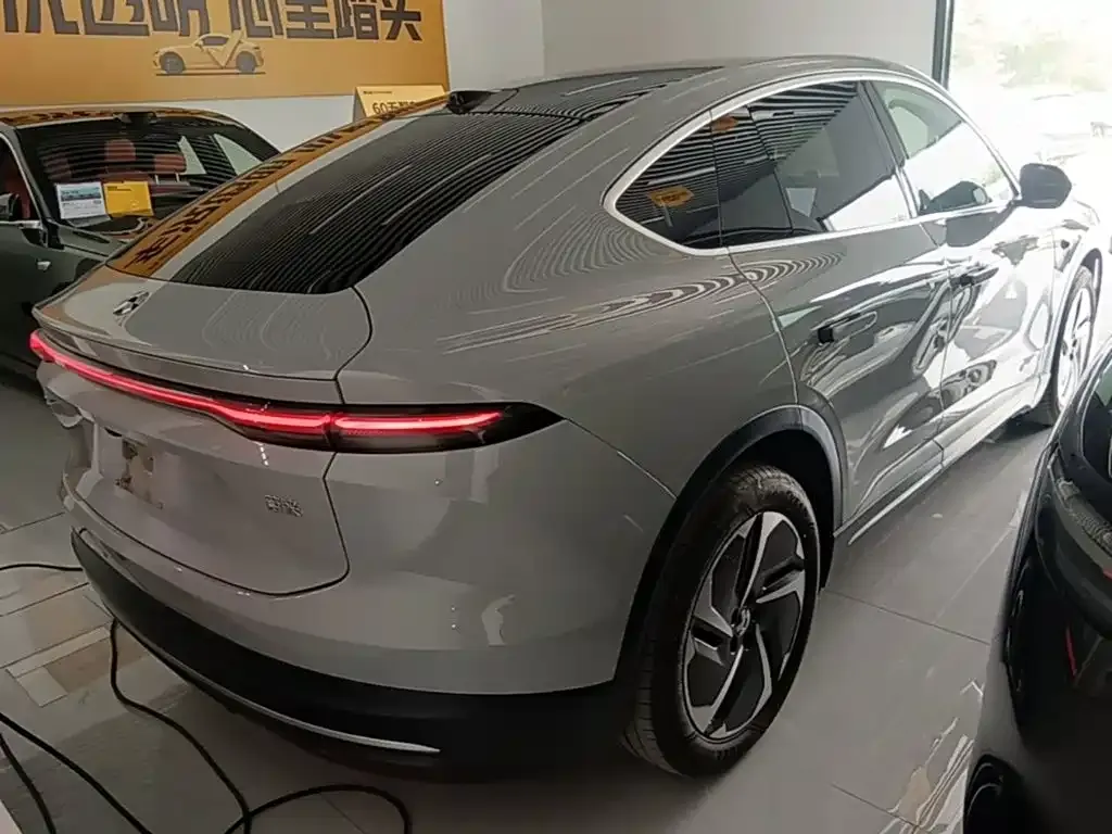 NIO EC6 — фото 8