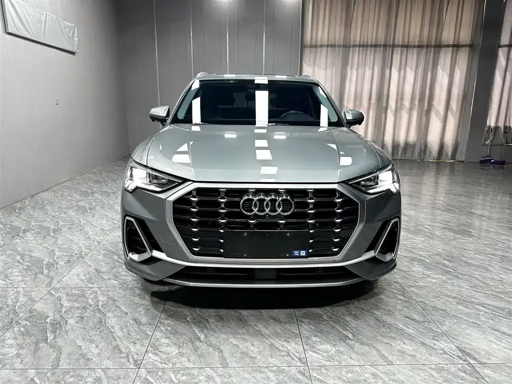 Audi Q3 — фото 2