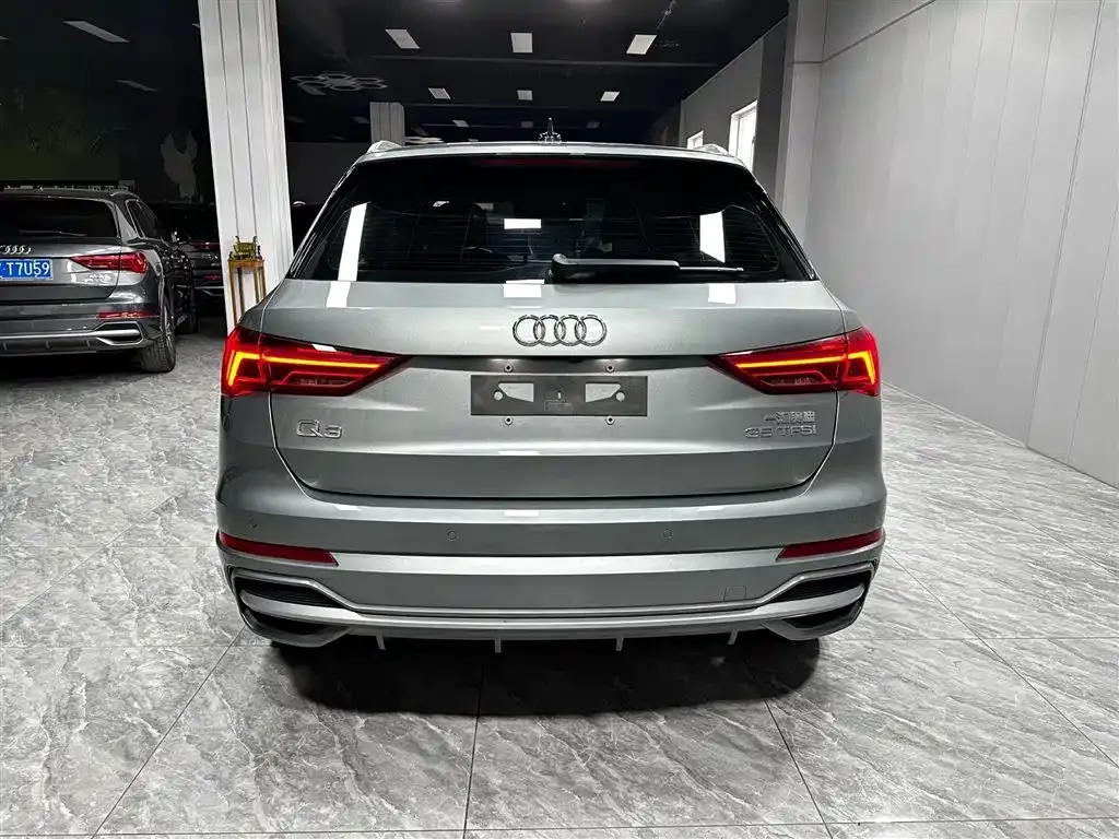 Audi Q3 — фото 6
